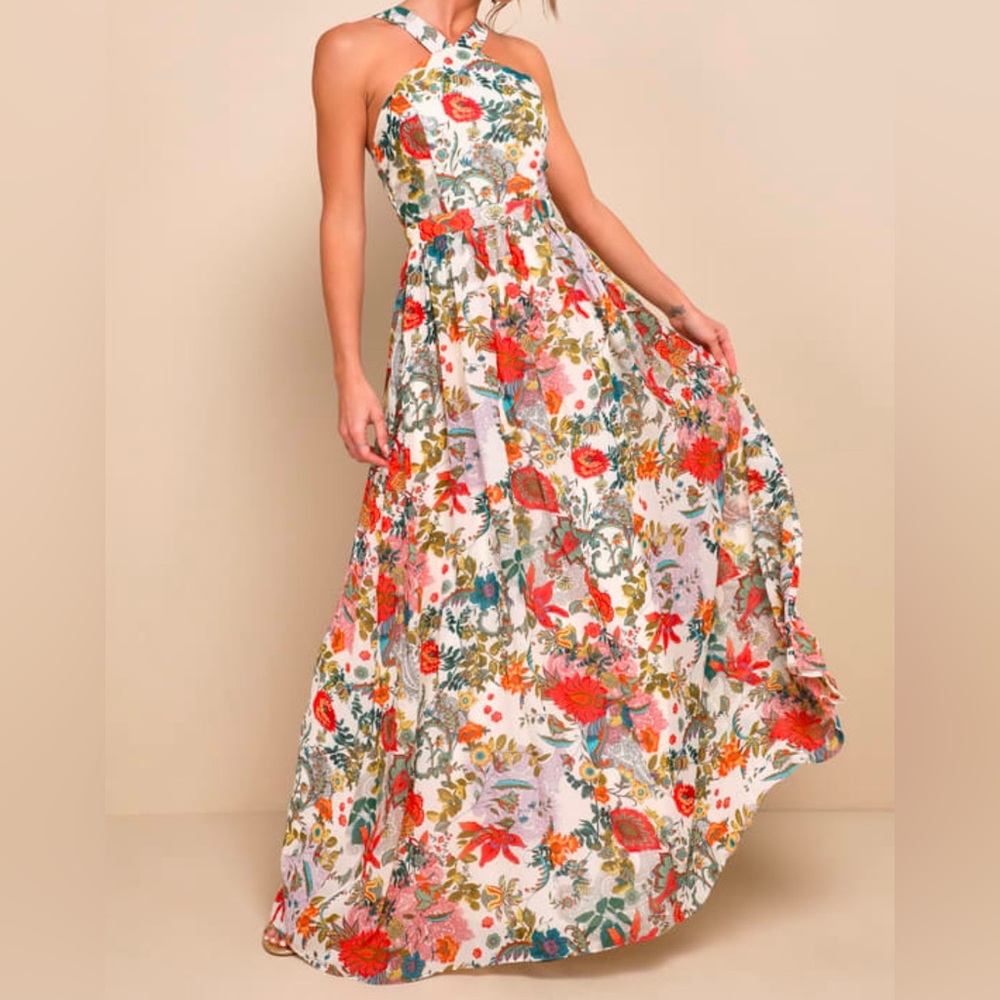 Lulu’s Lilja Cream Floral Print Maxi Dress